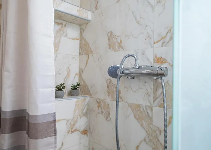 Nomad Living * Salonic